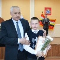 Премии - молодым и талантливым